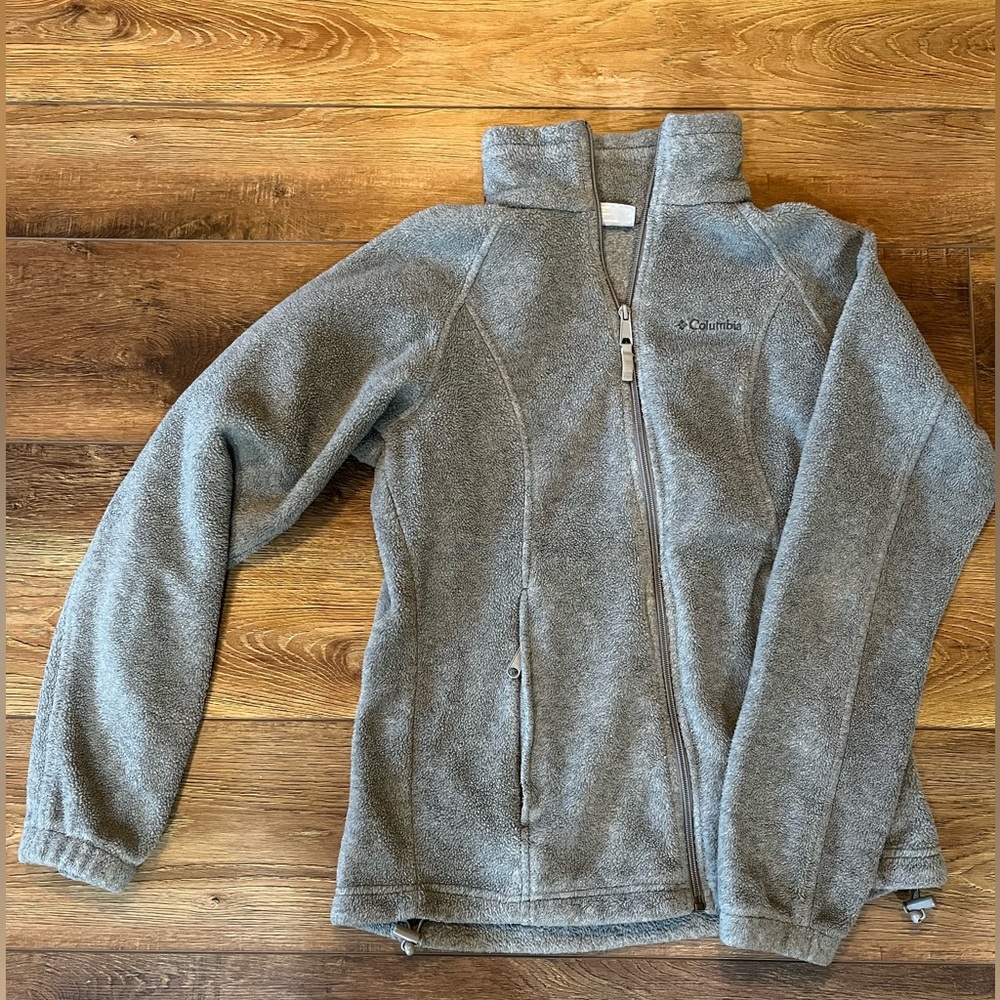 Small, grey, Columbia zip up sweatshirt